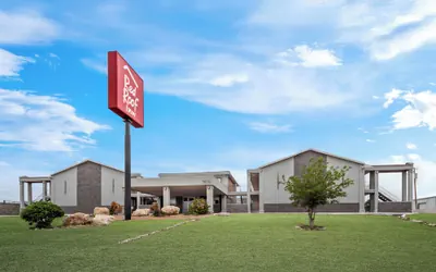 Photo 2 - Red Roof Inn Del Rio