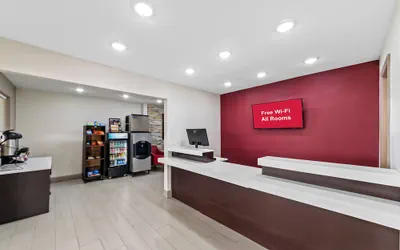 Photo 4 - Red Roof Inn Del Rio