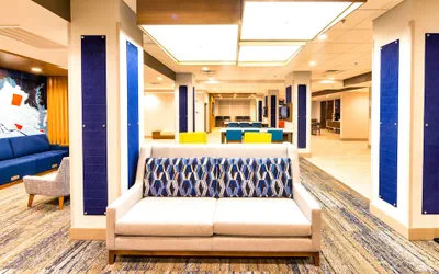 Photo 2 - Holiday Inn Express & Suites Harrisonburg University Area by IHG