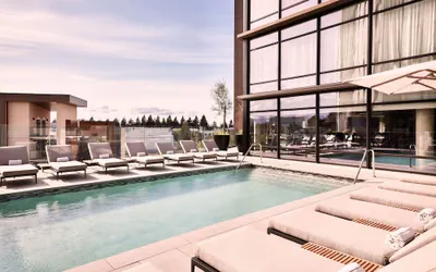 Photo 2 - AC Hotel by Marriott Sunnyvale Moffett Park