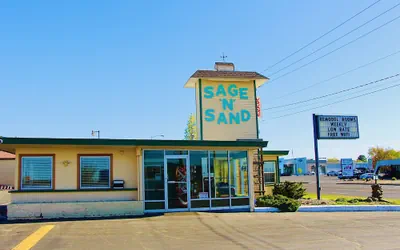Photo 5 - Sage N Sand Motel