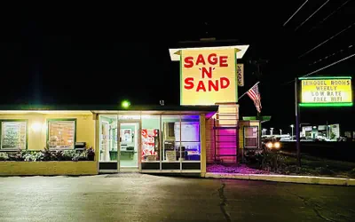 Photo 2 - Sage N Sand Motel