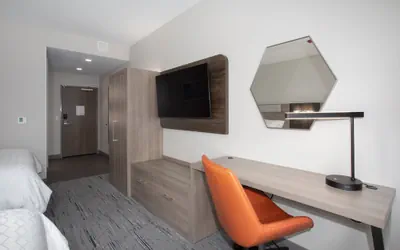 Photo 2 - Holiday Inn Express and Suites Burley by IHG