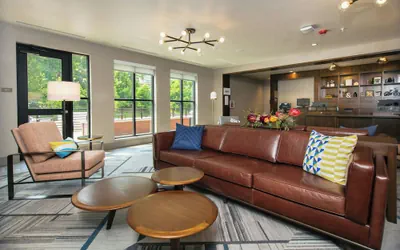 Photo 4 - Four Points by Sheraton Deadwood