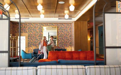 Photo 3 - The Bradley Hotel