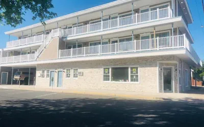 Coastal Sands Inn