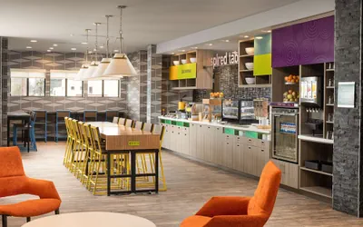 Photo 2 - Home2 Suites by Hilton Bend