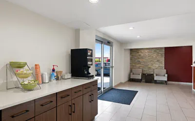 Photo 5 - Quality Suites Wildwood - The Villages