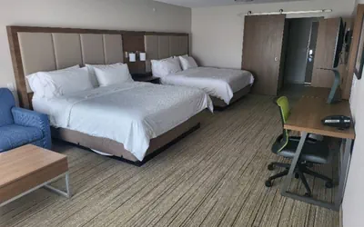 Photo 5 - Holiday Inn Express & Suites Canon City by IHG