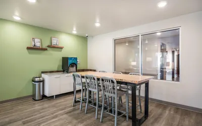 Photo 4 - WoodSpring Suites Gurnee - Chicago