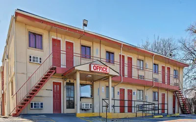 Photo 3 - Relax Motel Grand Prairie Dallas I 30