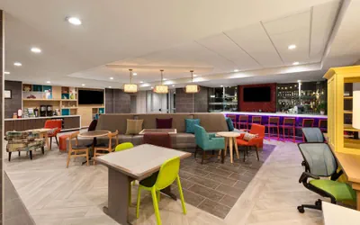Photo 4 - Hawthorn Extended Stay by Wyndham Kingwood/Houston
