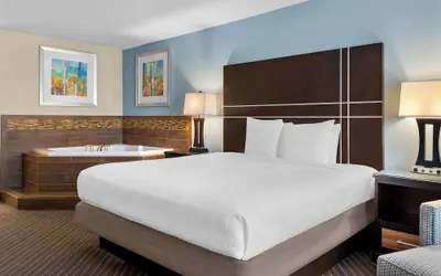 Photo 5 - Best Western Newport Inn