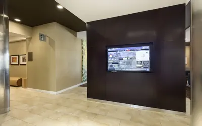Photo 3 - Courtyard by Marriott Little Rock North