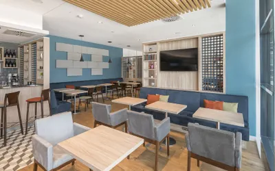Photo 3 - Holiday Inn Express Hotel & Suites Schulenburg by IHG