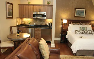 Photo 5 - Guesthouse at Norwalk Inn