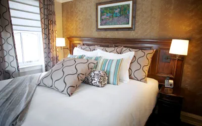 Photo 4 - Guesthouse at Norwalk Inn
