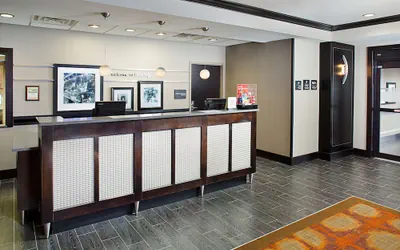 Photo 5 - Hampton Inn & Suites Lansing West