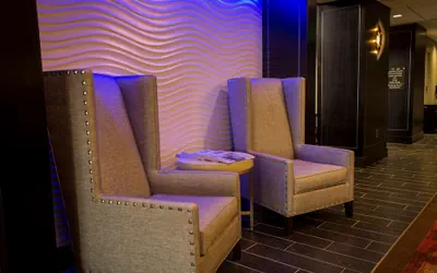 Photo 3 - Hampton Inn & Suites Lansing West