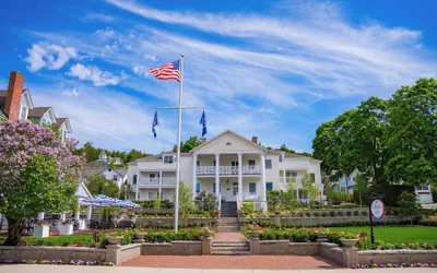 Photo 2 - Harbour View Inn