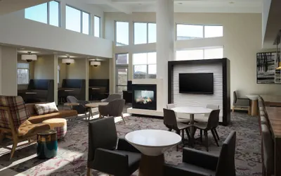 Photo 2 - Residence Inn by Marriott Grand Rapids Airport
