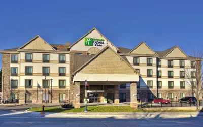 Photo 2 - Holiday Inn Express Hotel & Suites Frankenmuth by IHG