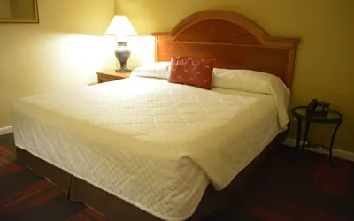 Photo 5 - Crystal Cove Hotel
