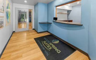 Photo 4 - WoodSpring Suites Chesapeake - Norfolk Greenbrier