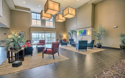 Photo 4 - Comfort Suites Marietta - Parkersburg