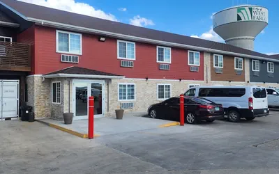 Photo 2 - Rodeway Inn West Fargo Main Ave.
