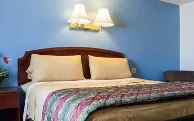Photo 2 - Rodeway Inn West Fargo Main Ave.