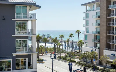 Photo 2 - SpringHill Suites by Marriott Oceanside Beach