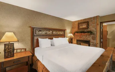 Photo 2 - Best Western Plus Kelly Inn & Suites