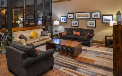 Photo 4 - Best Western Kelly Inn