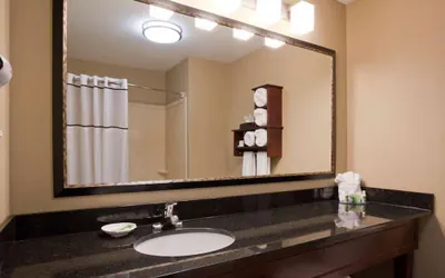 Photo 5 - Grandstay Hotel Suites Thief River Falls