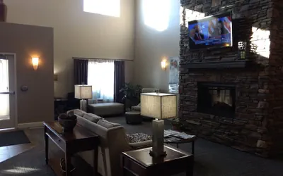 Photo 2 - Grandstay Hotel Suites Thief River Falls