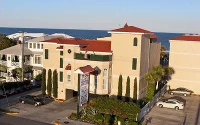 DeSoto Beach Hotel