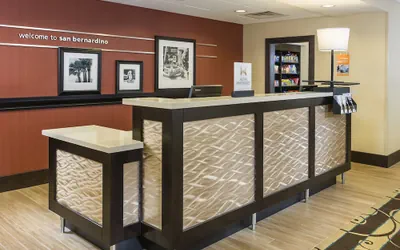 Photo 2 - Hampton Inn & Suites San Bernardino