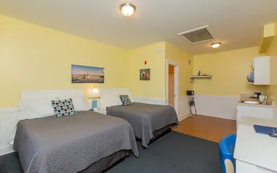 Photo 4 - Topsail Shores Inn