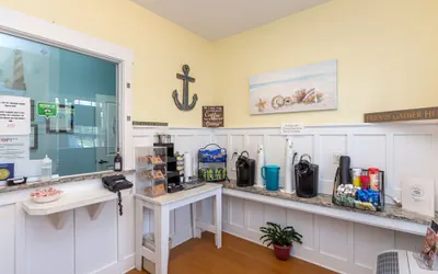 Photo 3 - Topsail Shores Inn