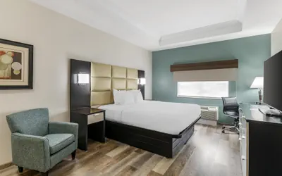 Photo 2 - Best Western Plus JFK Inn & Suites