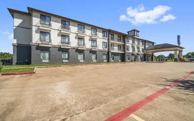 Photo 2 - Americas Best Value Inn & Suites Livingston