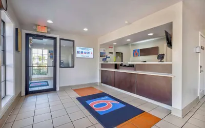 Photo 3 - Motel 6 Bryan, TX - College Station