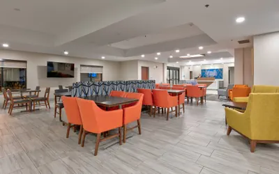 Photo 2 - Holiday Inn Express Hotel & Suites Minneapolis SW - Shakopee by IHG