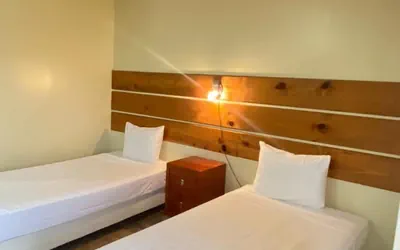 Photo 5 - Garden Villa Hotel