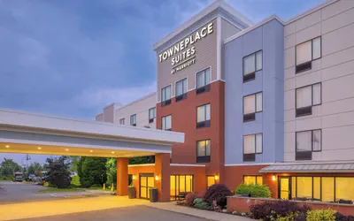 Photo 2 - TownePlace Suites Buffalo Airport