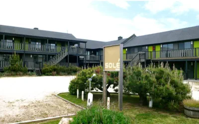 Solé Beach