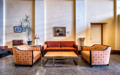 Photo 5 - Murray Hotel