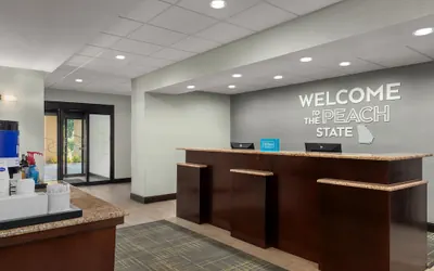 Photo 4 - Hampton Inn & Suites Adairsville-Calhoun Area