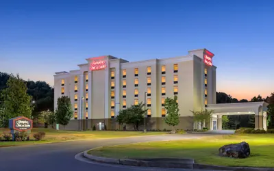 Photo 2 - Hampton Inn & Suites Adairsville-Calhoun Area